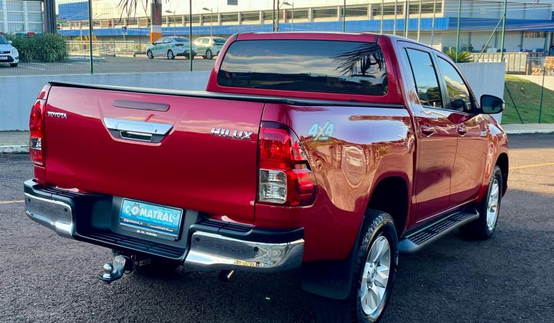 Toyota Hilux SR 4×4 [2020] cheio