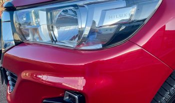 Toyota Hilux SR 4×4 [2020] cheio