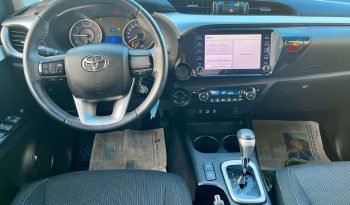 Toyota Hilux SR 4×4 [2020] cheio