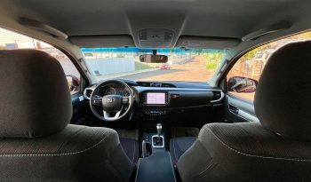 Toyota Hilux SR 4×4 [2020] cheio