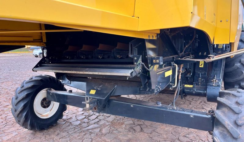 Colheitadeira New Holland TC5070 [2010] #a1802 cheio
