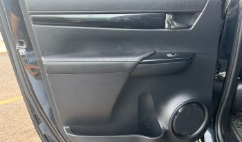 Toyota Hilux SRX 4×4 [2019] cheio