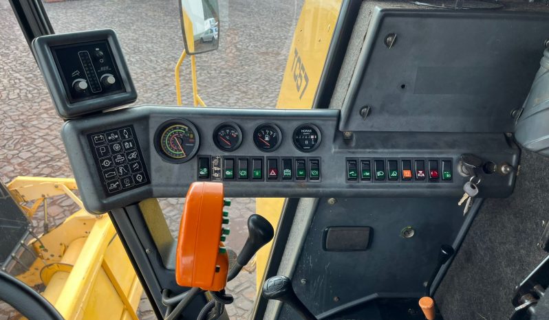 Colheitadeira New Holland TC57 [1999] #am1811 cheio