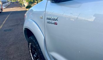 Toyota Hilux SRV 4×4 3.0 TDi [2007] cheio