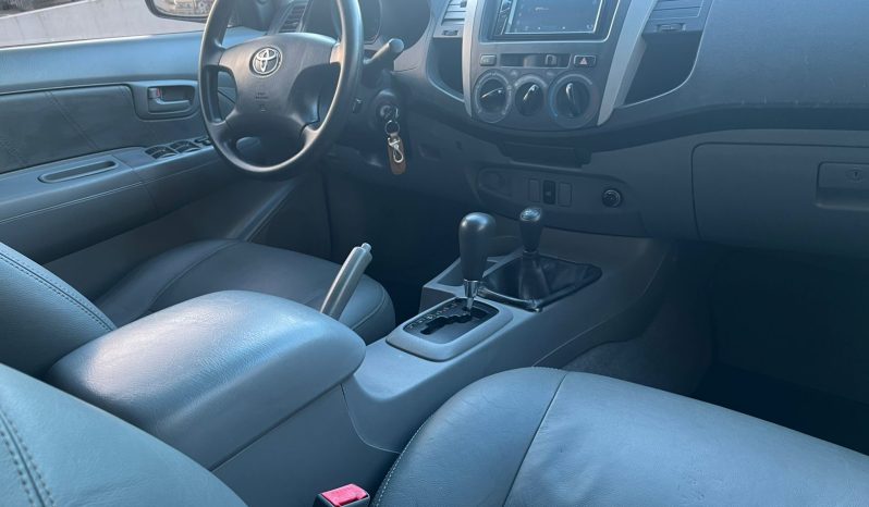 Toyota Hilux SRV 4×4 3.0 TDi [2007] cheio