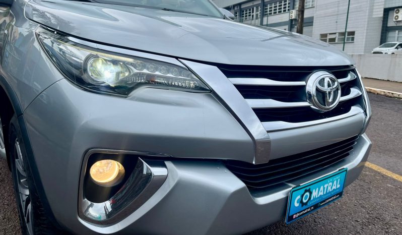 Toyota Hilux SW4 SRV 7 lugares [2016] #am1815 cheio