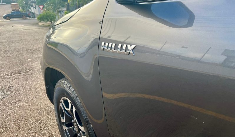 Toyota Hilux SRX 4×4 [2021] #am1828 cheio
