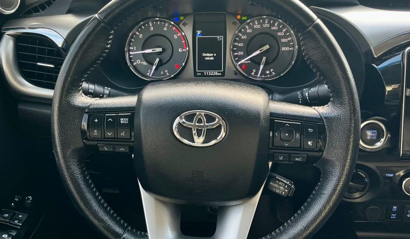Toyota Hilux SRX 4×4 [2021] #am1828 cheio