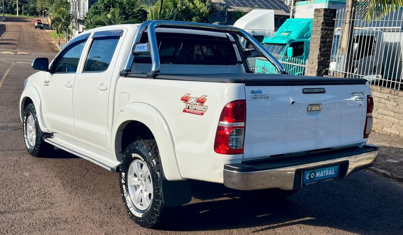 Toyota Hilux SRV [2014] cheio