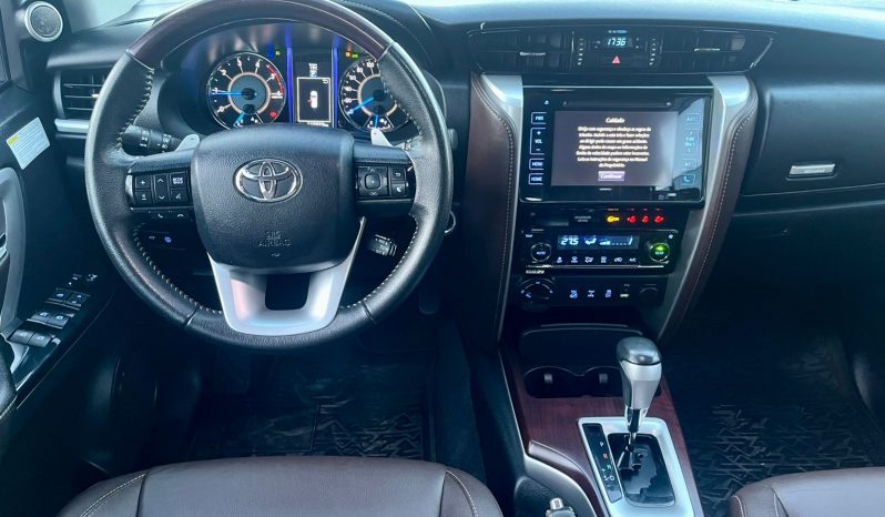 Toyota Hilux SW4 SRX 4×4 5 lugares [2017] #am1827 cheio