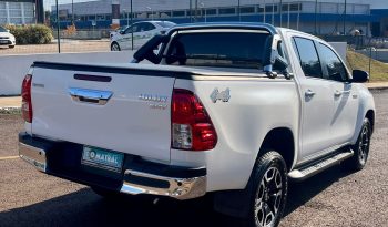 Toyota Hilux SRV 4×4 aut. [2023] #am1841 cheio