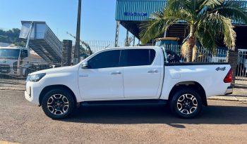 Toyota Hilux SRV 4×4 aut. [2023] #am1841 cheio