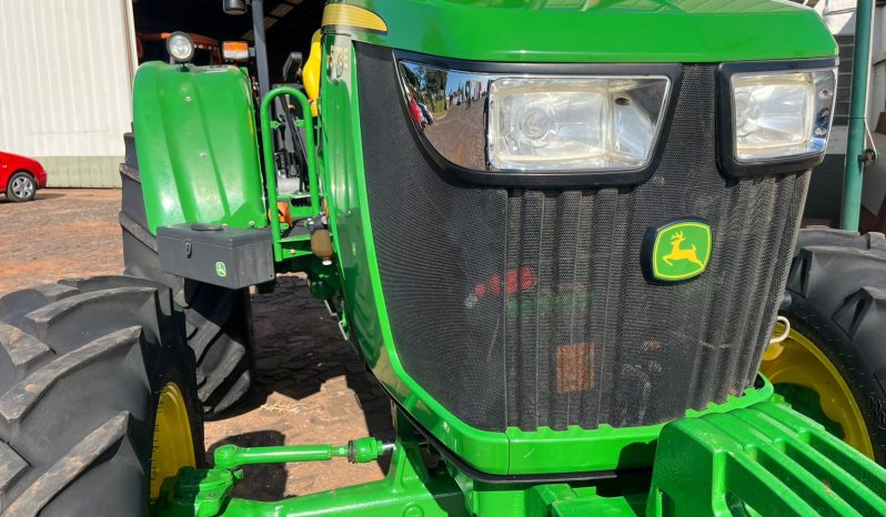 John Deere 5078e 4×4 [2021] cheio
