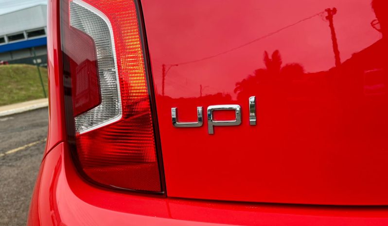 Volkswagen UP Take 1.0 flex [2015] cheio