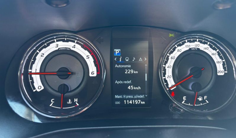 Toyota Hilux SRX 4×4 [2020] #am1867 cheio