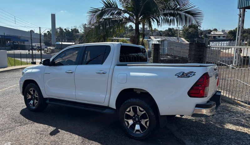 Toyota Hilux SRX 4×4 [2020] #am1867 cheio