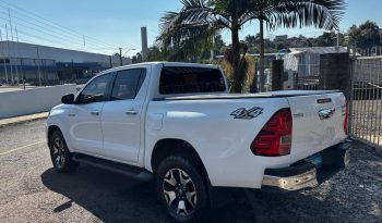 Toyota Hilux SRX 4×4 [2020] #am1867 cheio