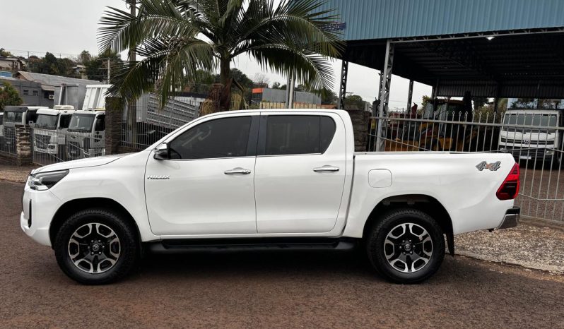 Toyota Hilux SRX 4×4 [2021] #am1866 cheio