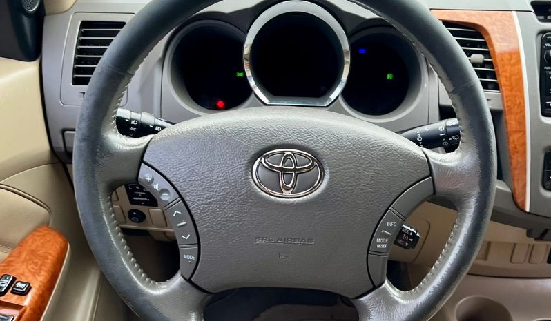 Toyota Hilux SW4 SRV 4×4 3.0 TDi [2009] cheio