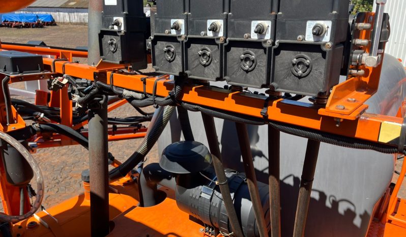 Pulverizador Uniport Jacto 2000 [2013] #a1887 cheio