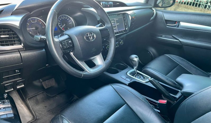 Toyota Hilux SR 4×4 [2020] #m1874 cheio