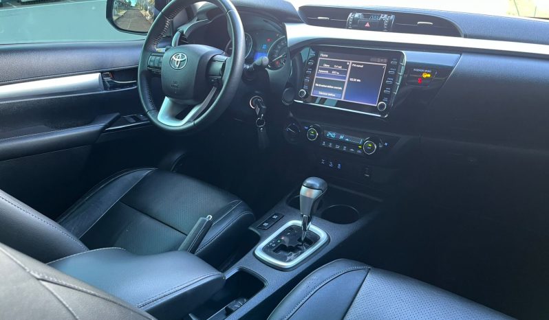 Toyota Hilux SR 4×4 [2020] #m1874 cheio