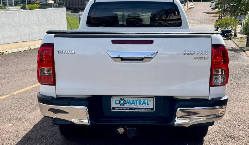 Toyota Hilux SRV 4×4 [2020] cheio