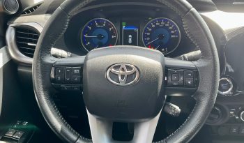 Toyota Hilux SRV 4×4 [2020] cheio