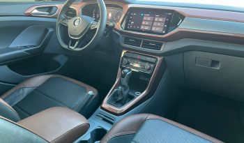 Volkswagen T-Cross Comfortline [2021] cheio
