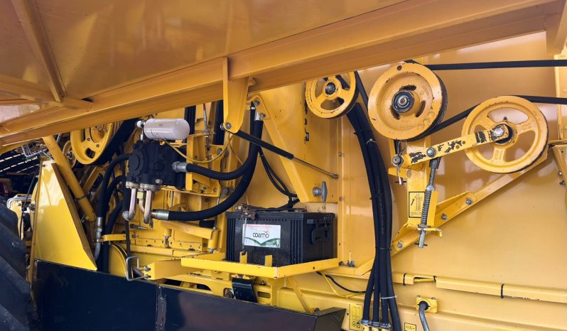 New Holland TC 57 [2006] cheio