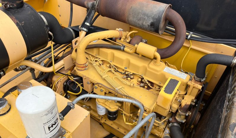 New Holland TC 57 [2006] cheio