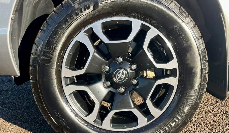 Toyota Hilux SRV 4×4 [2021] #m1926 cheio