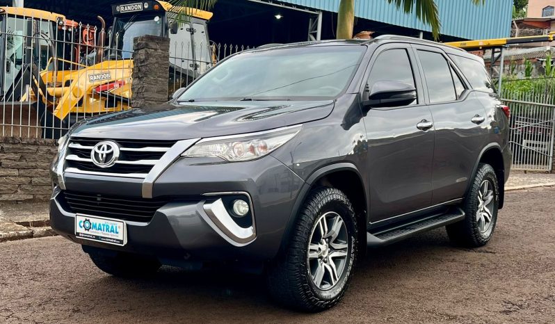 Toyota Hilux SW4 SRV 7 lugares Flex [2018] cheio