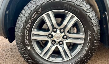 Toyota Hilux SW4 SRV 7 lugares Flex [2018] cheio