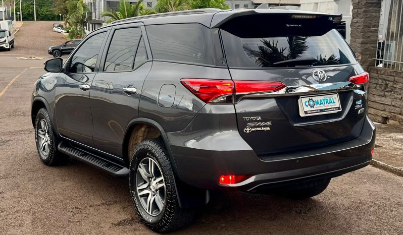 Toyota Hilux SW4 SRV 7 lugares Flex [2018] cheio