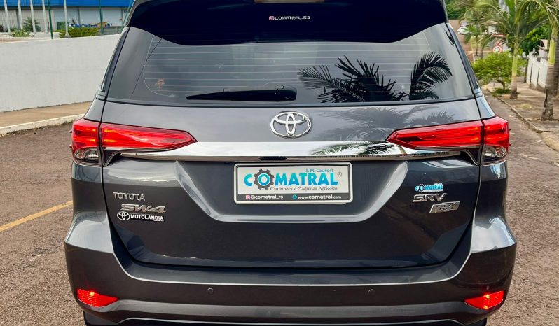 Toyota Hilux SW4 SRV 7 lugares Flex [2018] cheio