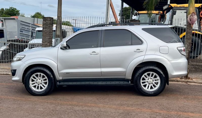 Toyota Hilux SW4 SRV 4×4 7 lugares [2015] #am1931 cheio