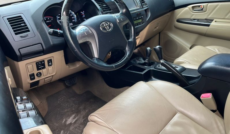 Toyota Hilux SW4 SRV 4×4 7 lugares [2015] #am1931 cheio