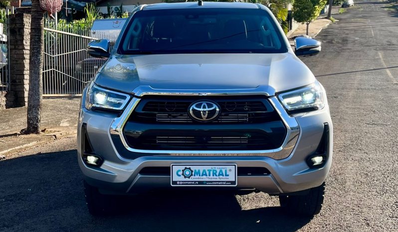 Toyota Hilux SRX 4×4 [2022] cheio