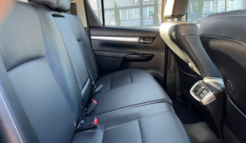 Toyota Hilux SRX 4×4 [2022] cheio