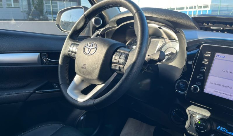 Toyota Hilux SRX 4×4 [2022] cheio