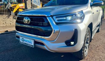 Toyota Hilux SRX 4×4 [2022] cheio