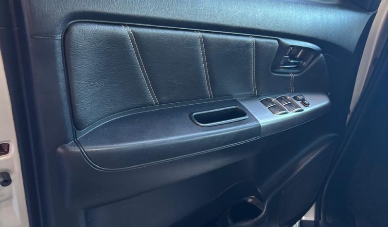 Toyota Hilux SRV 4×4 [2014] #i1950 cheio