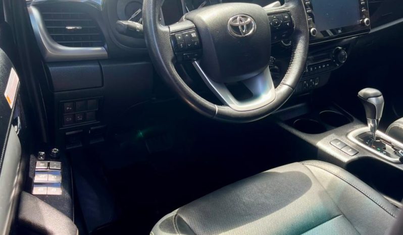Toyota Hilux SRX Limited 4×4 [2023] cheio