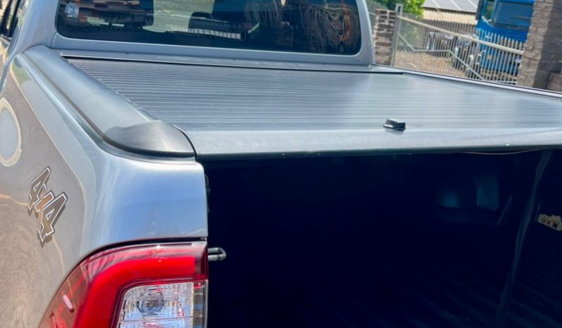 Toyota Hilux SRX Limited 4×4 [2023] cheio