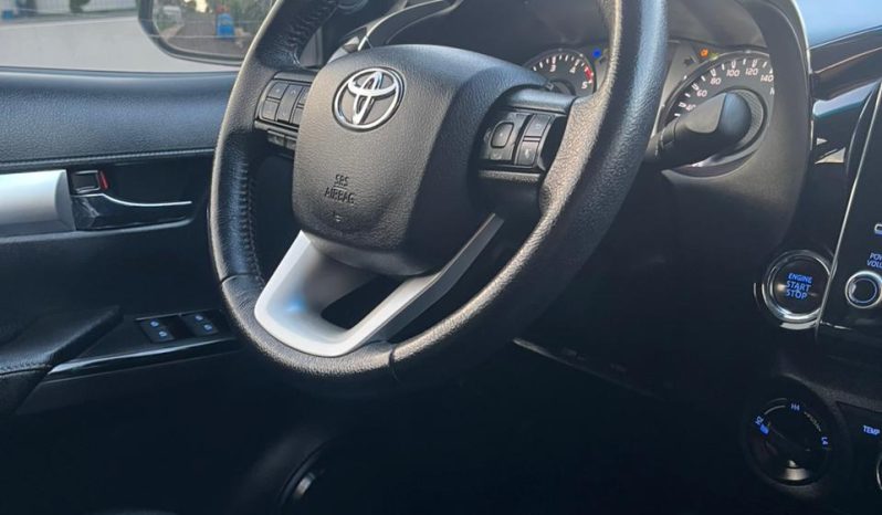 Toyota Hilux SRV 4×4 [2022] #am1972 cheio