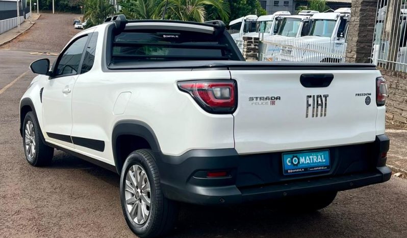 Fiat Strada Freedom CS [2022] cheio