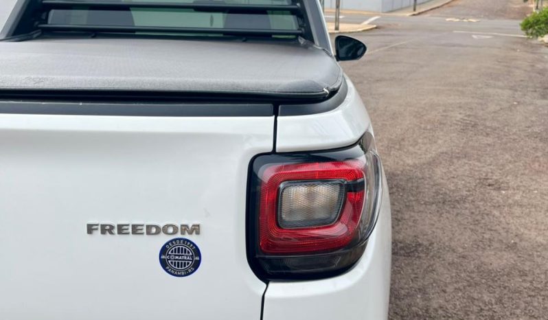 Fiat Strada Freedom CS [2022] cheio