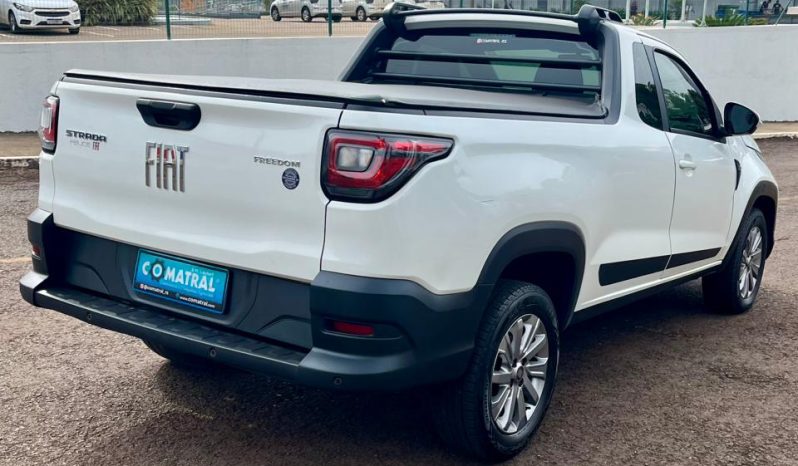 Fiat Strada Freedom CS [2022] cheio