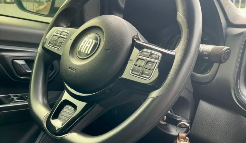 Fiat Strada Freedom CS [2022] cheio